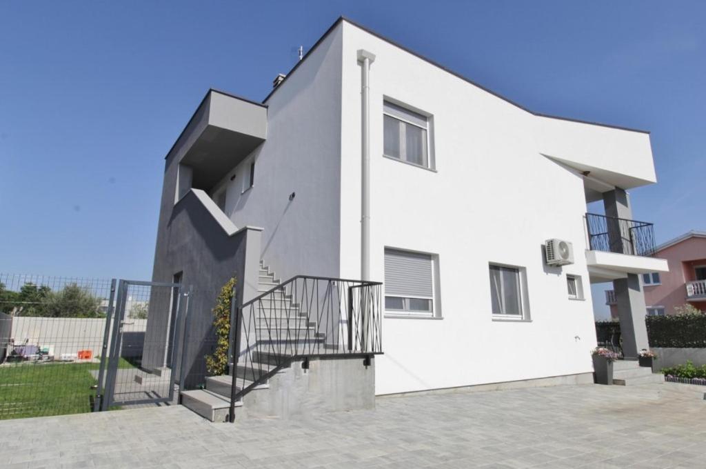 Apartments La Mar Zambratija Exteriör bild